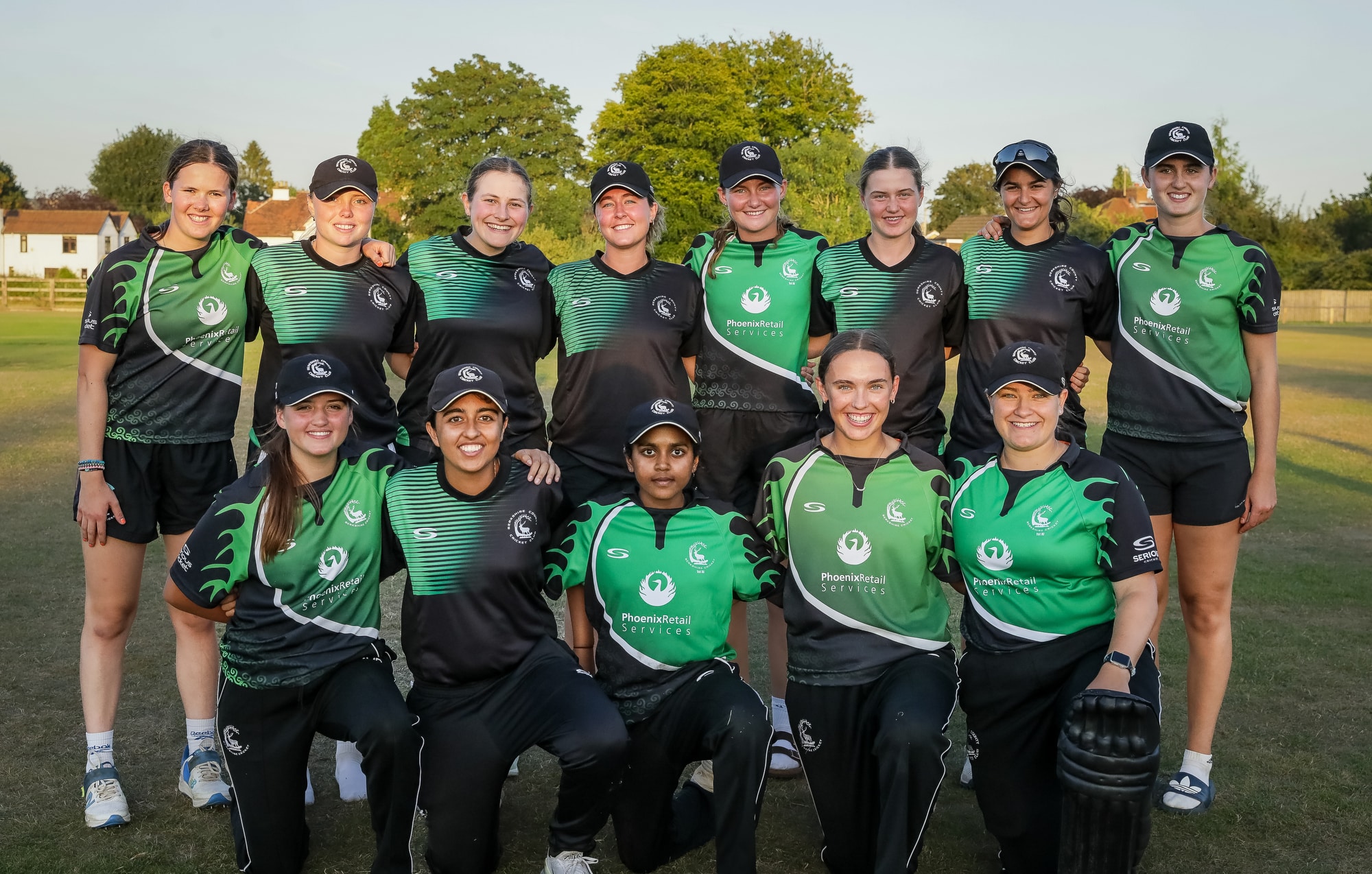 https://berkshirecricket.org/wp-content/uploads/2025/04/Berks_Womens_1st_XI.jpg